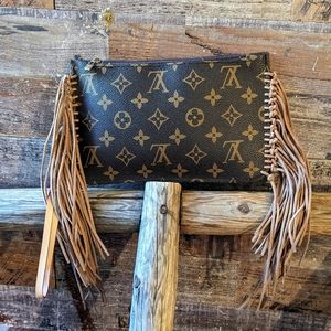 Fringed Clutch (inspired)